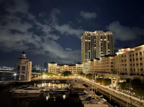 2Beds Seaview Straits Quay comes with Carpark and Hothub
